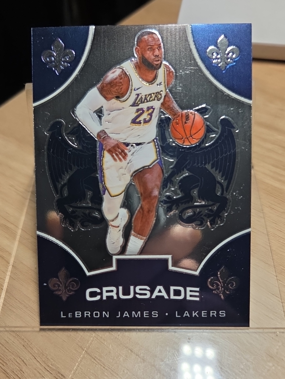 2019-20 Chronicles Crusade Lebron James